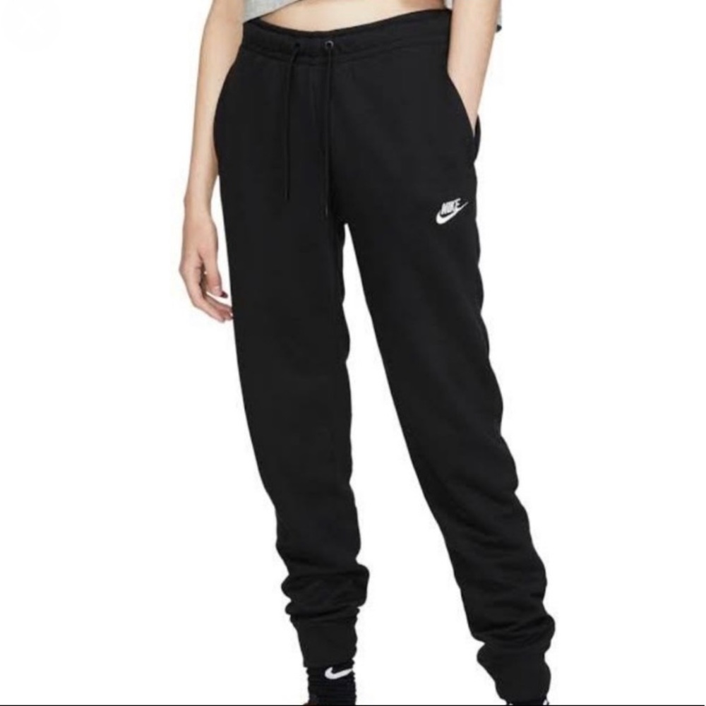 Nike Lounge Jogger Sweatpants
